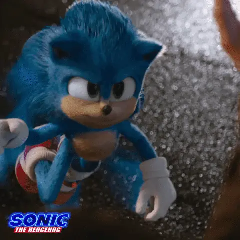 Sonic High five's Tom