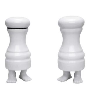 Efeet Salt and Pepper Shakers Image 1