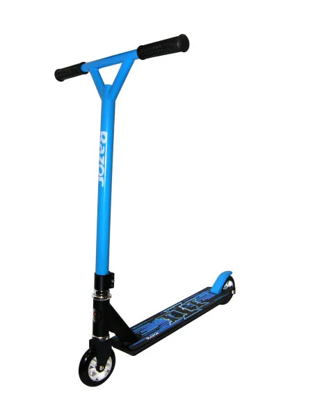 Razor Pro III Scooter - Black and Blue Image 1