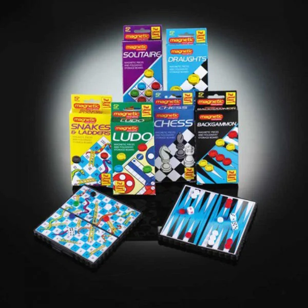 Magnetic Travel Game - Chess Image 1