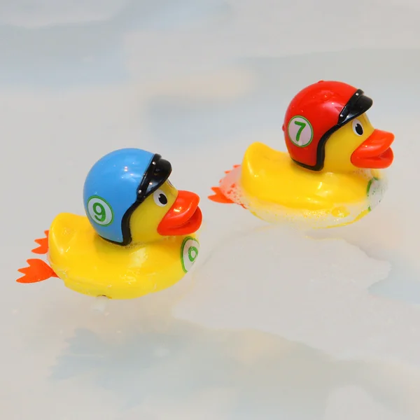 Wind Up Racing Ducks Image 1