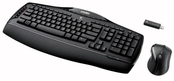 Logitech MX3200 Cordless Laser Keyboard and Mouse (967688-012) Image 1
