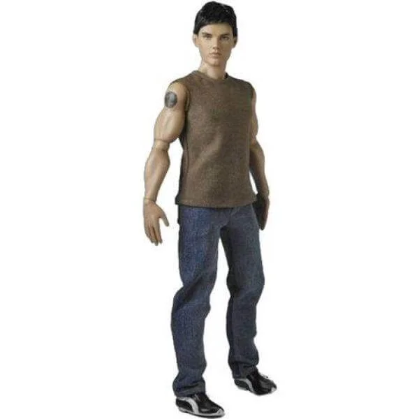 Twilight New Moon Jacob Black Tonner Doll Image 1