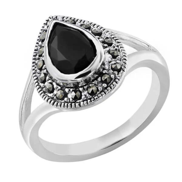 Silver Plated Pear Shaped Onyx Ring - J Image 1