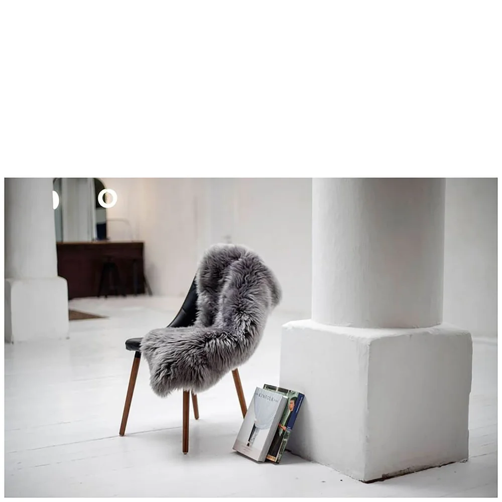 Native Natural 100% Sheepskin Rug - Grey Image 1