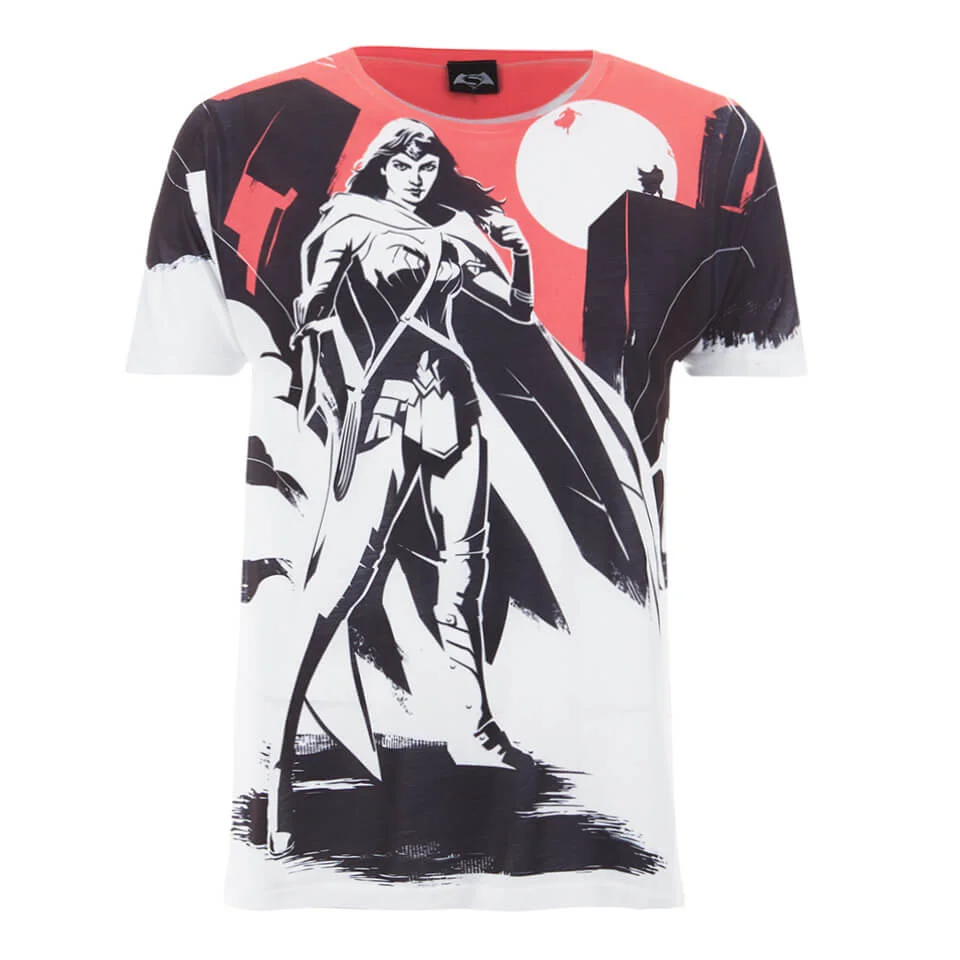 DC Comics Men's Batman v Superman Wonder Woman Scene T-Shirt - White - L Image 1