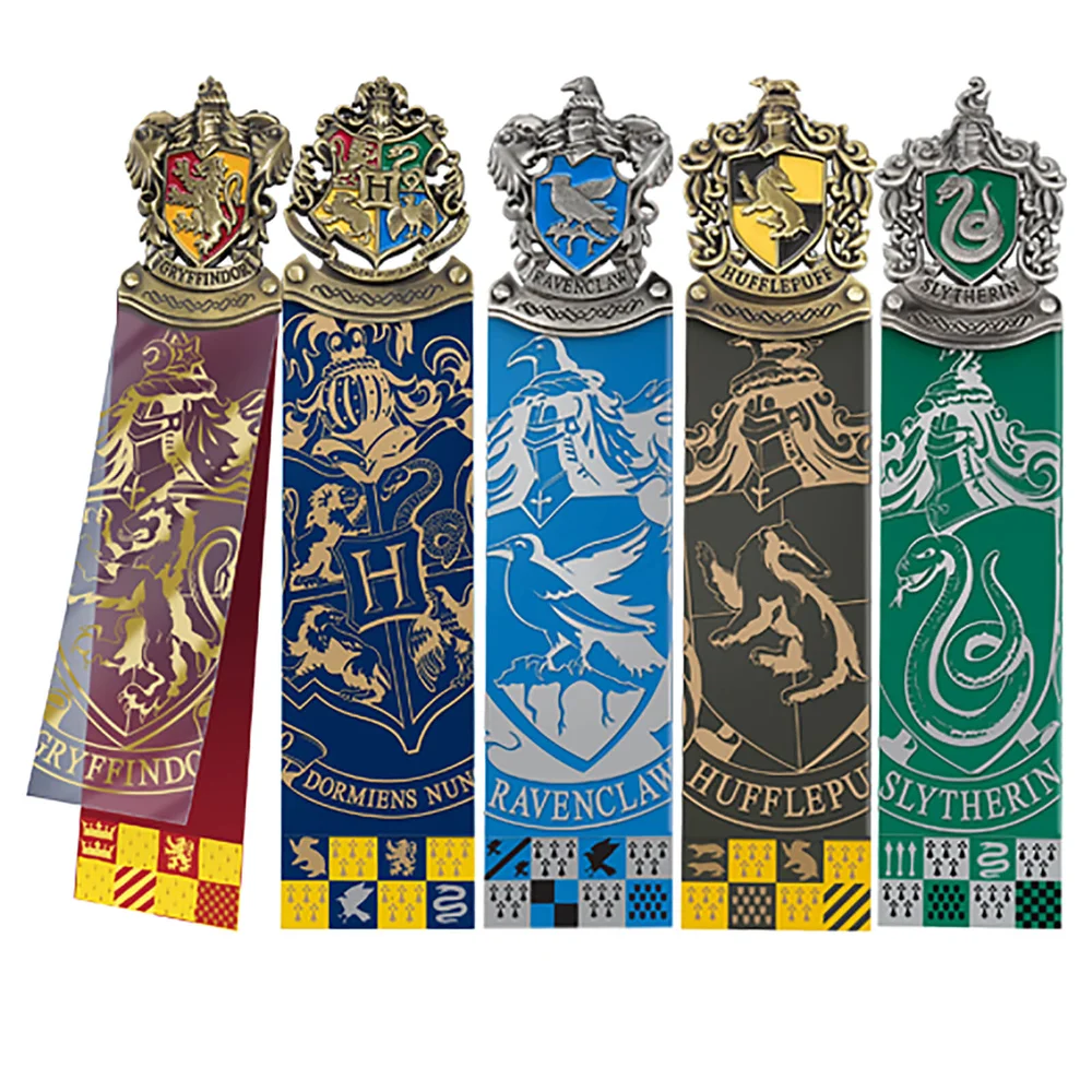 Harry Potter Hogwarts Crest's Bookmark Set Image 1