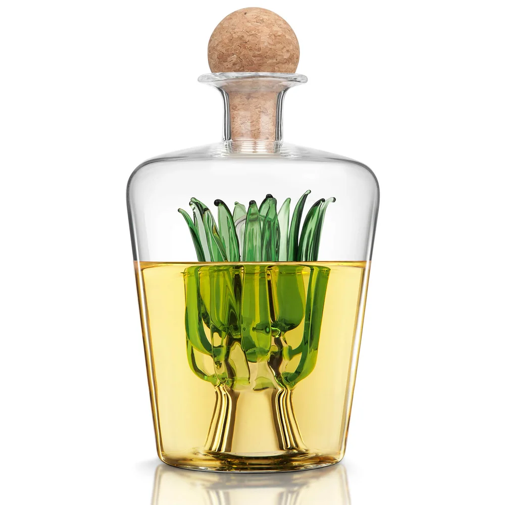 Final Touch Tequila Decanter Image 1