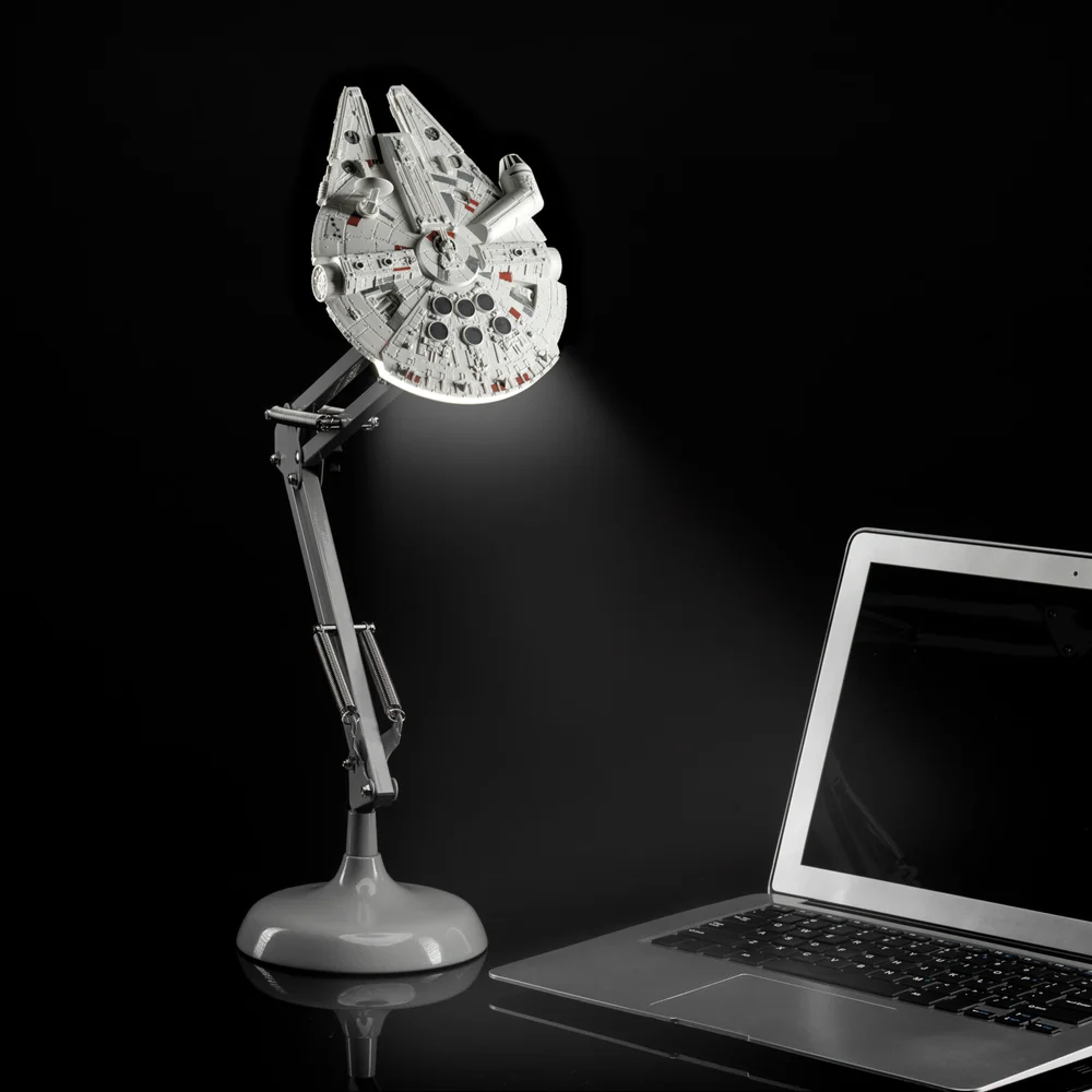 Star Wars Millennium Falcon Posable Desk Light Image 1