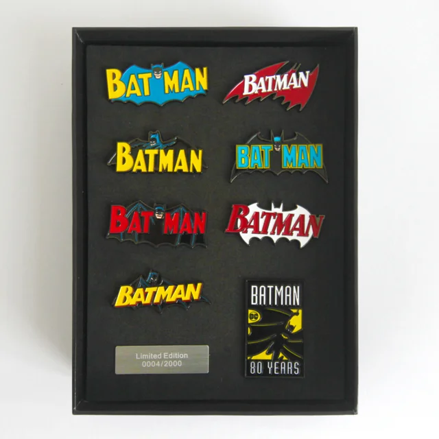 Batman 80th Anniversary Pin Badge & Art Card Set