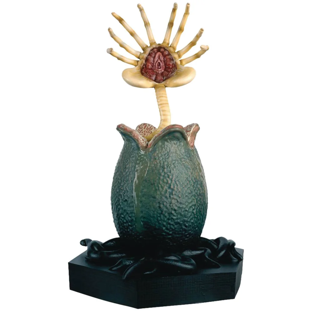 Eaglemoss Alien vs. Predator Figure Special: Facehugger and Egg Image 1