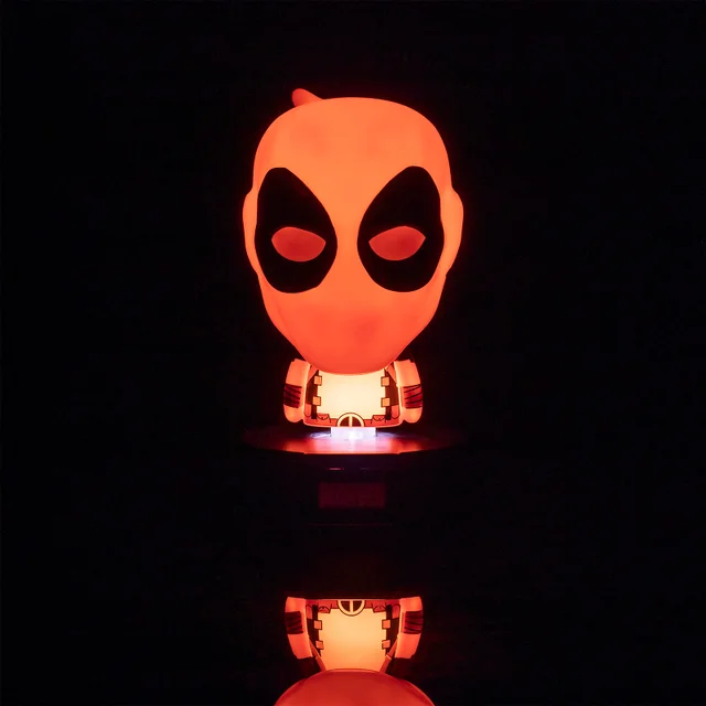 Marvel Deadpool Icon Light