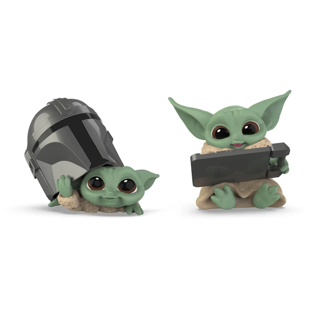 Star Wars The Bounty Collection The Child 2-Pack Helmet Peeking, Datapad Tablet Poses Figures Image 1