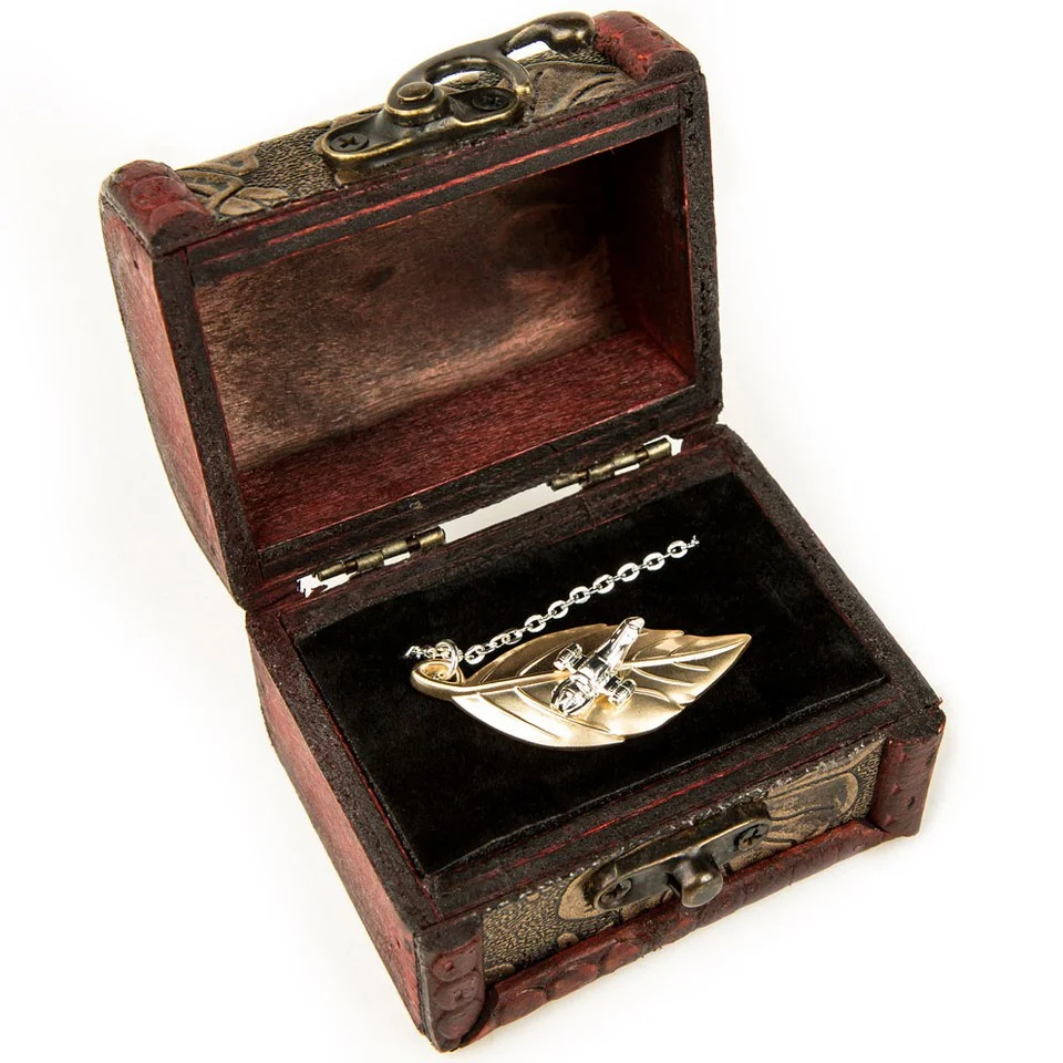 Quantum Mechanix Firefly Leaf on the Wind SDCC Exclusive Pendant Image 1