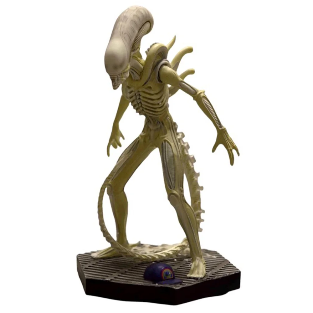 Eaglemoss Alien Xenomorph Statuette Mega Statue (Style B) 32cm Image 1