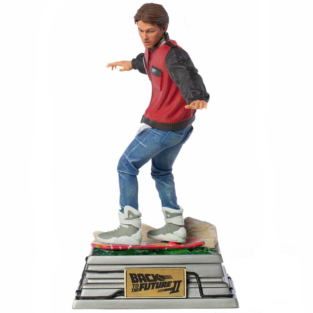 Iron Studios Back to the Future II Art Scale Statue 1/10 Marty McFly on Hoverboard 22 cm Image 1