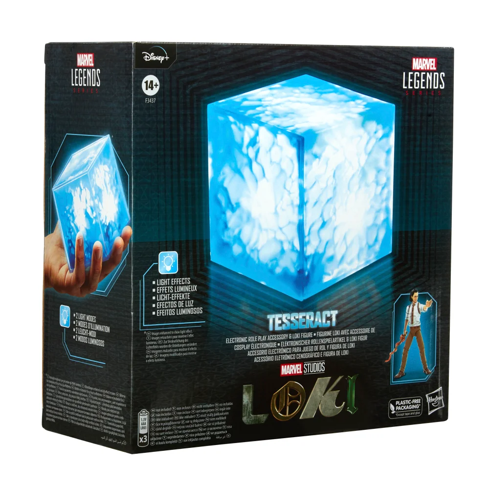 Hasbro Marvel Legends Series Tesseract Electronic Role Play Accessory Image 1