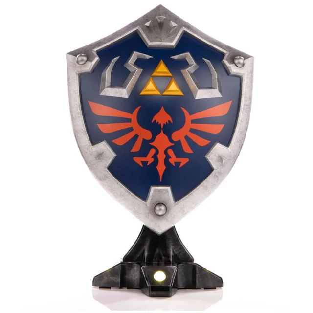 First 4 Figures The Legend Of Zelda: Breath Of The Wild Hylian Shield Collector's Edition PVC Statue (29cm)