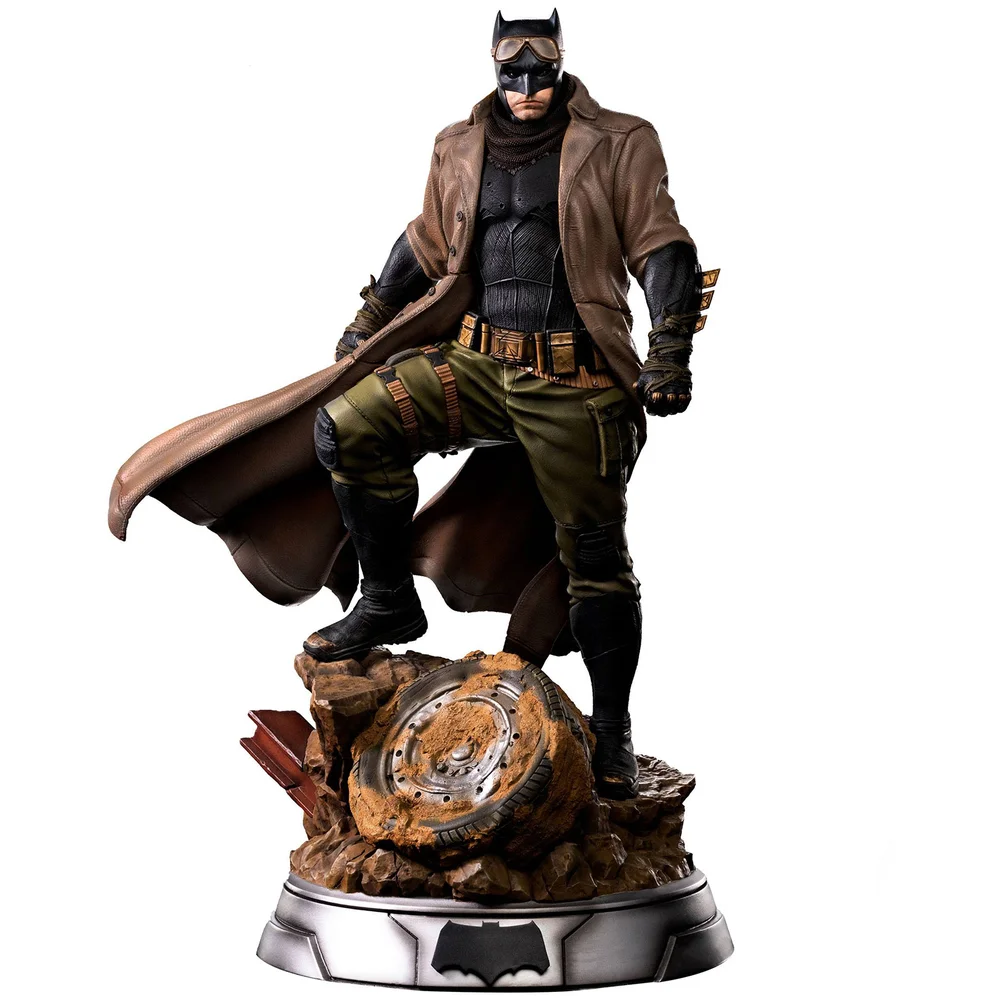 Iron Studios DC Comics Zack Snyder's Justice League 1/4 Scale Figure Legacy Replica Batman Nightmare Image 1