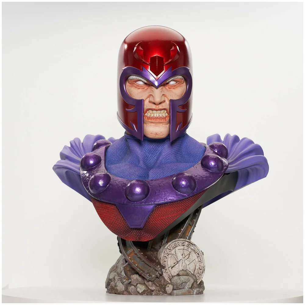 Diamond Select Marvel Legends in 3D Magneto 1/2 Scale Bust Image 1