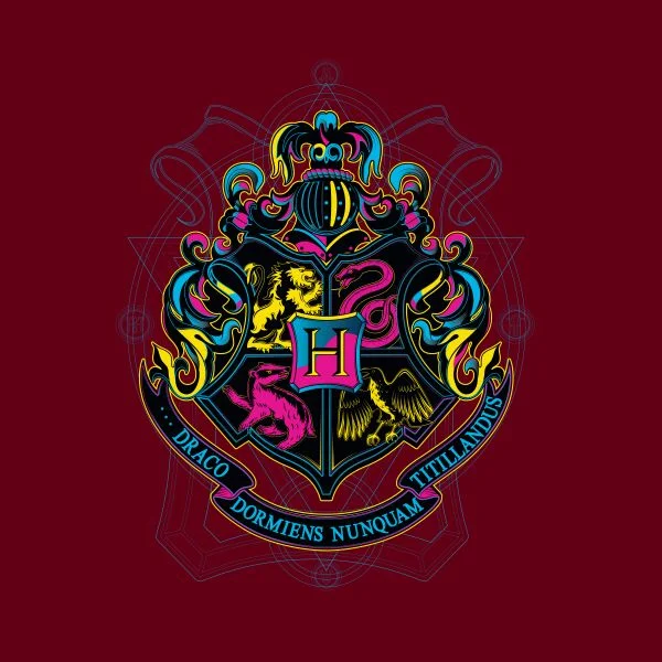Harry Potter Hogwarts Neon Crest Women's T-Shirt - Burgundy