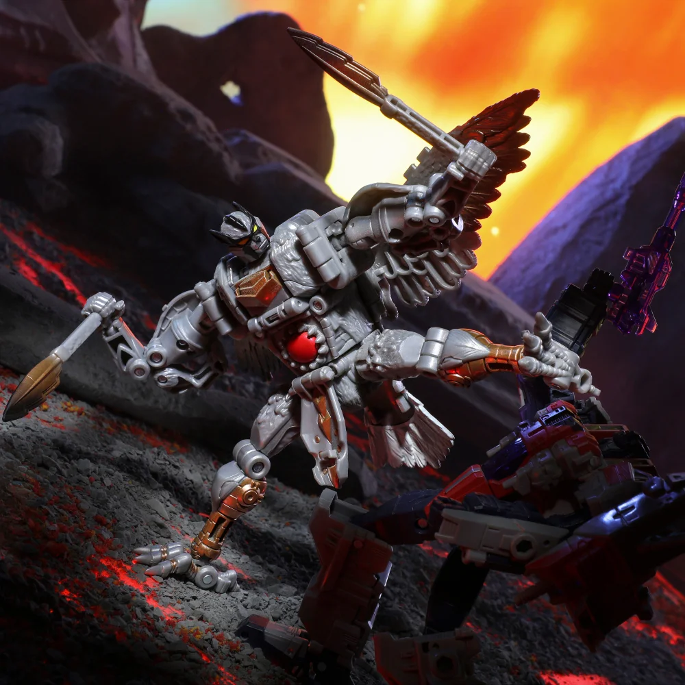 Hasbro Transformers Legacy United Voyager Beast Wars Universe Silverbolt 7” Action Figure, 8+ Image 1