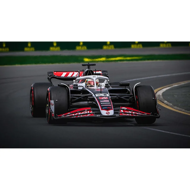 Minichamps 1:18 Moneygram Haas F1 Team VF24 Kevin Magnussen 2024
