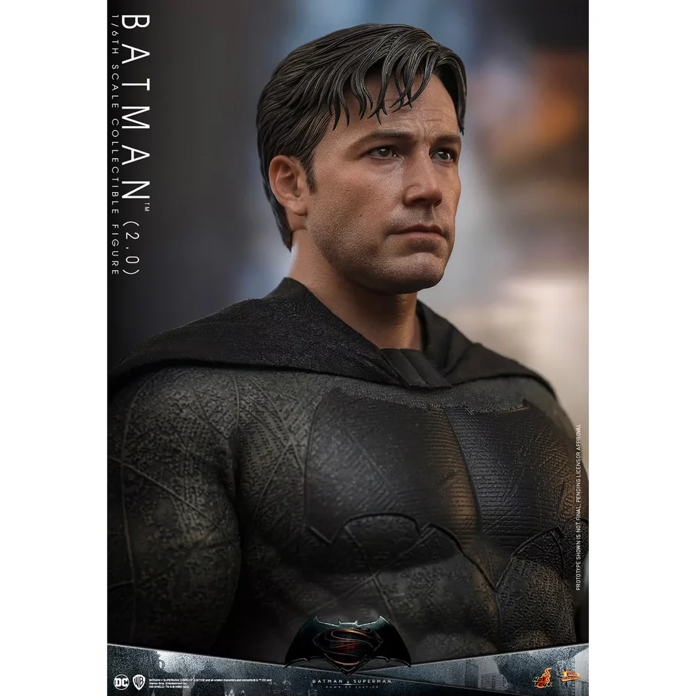 Hot Toys 1:6 Scale DC Comics Batman v Superman: Dawn of Justice Batman (2.0) Statue Image 1