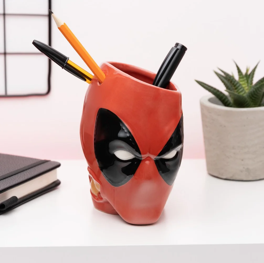 Deadpool Pen and Plant Pot Image 1