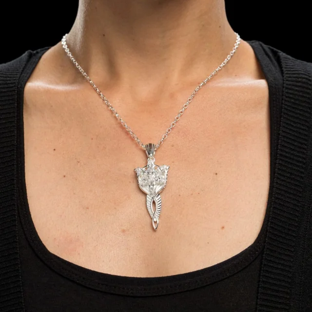 Weta Workshop Lord of the Rings Replica 1/1 Scale Pendant & Chain Evenstar (Sterling Silver)