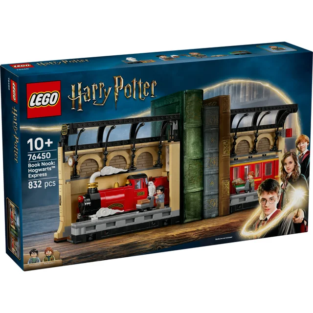 LEGO Harry Potter Book Nook: Hogwarts Express Toy Set 76450