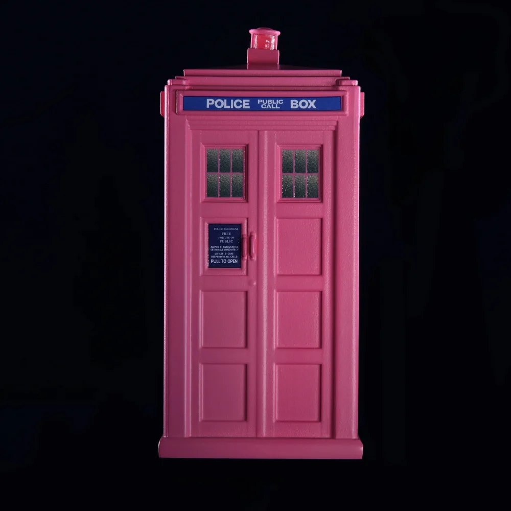 Doctor Who The Seventh Doctor's TARDIS "The Happiness Patrol 1:21 Scale Polyresin Model (12.9cm) Image 1
