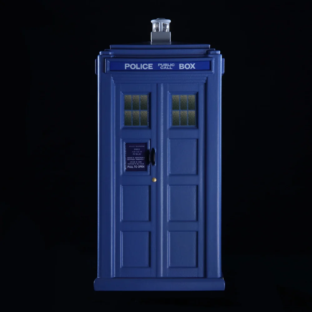 Doctor Who The Seventh Doctor's TARDIS Seasons 23-26 1:21 Scale Polyresin Model (12.9cm) Image 1