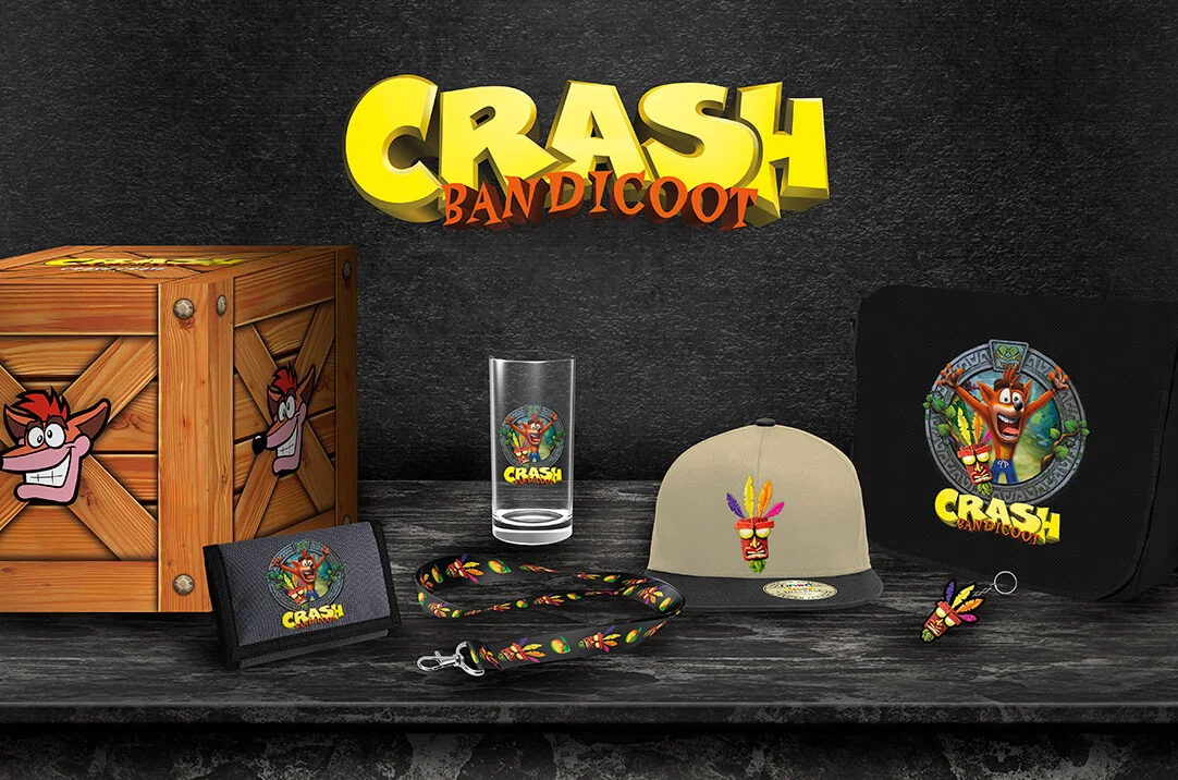 FREE CRASH COLLECTOR BOX WITH XMAS JUMPER